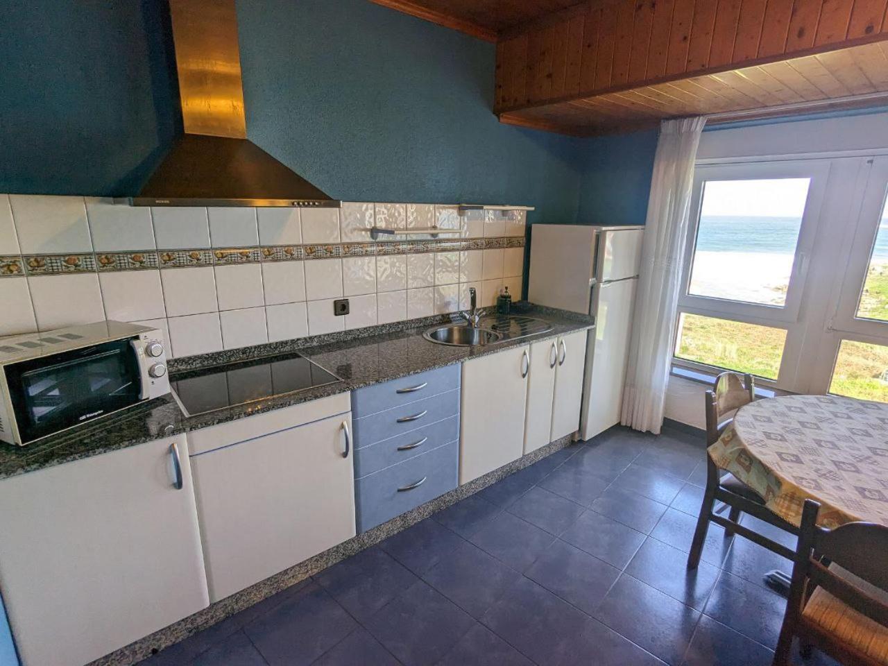 Vivienda Turistica Vacacional Maricarmen Hotell Arou Eksteriør bilde