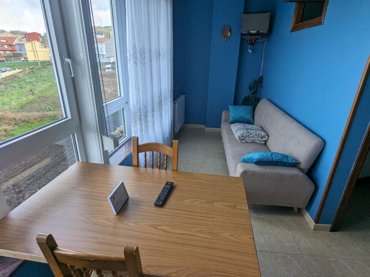 Vivienda Turistica Vacacional Maricarmen Hotell Arou Eksteriør bilde